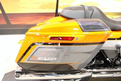 2026 Harley-Davidson FLHXSE - CVO Street Glide Base