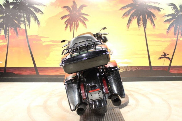 2017 Harley-Davidson FLHXSE - CVO Street Glide Base