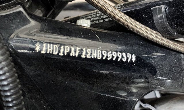 2017 Harley-Davidson FLHXSE - CVO Street Glide Base