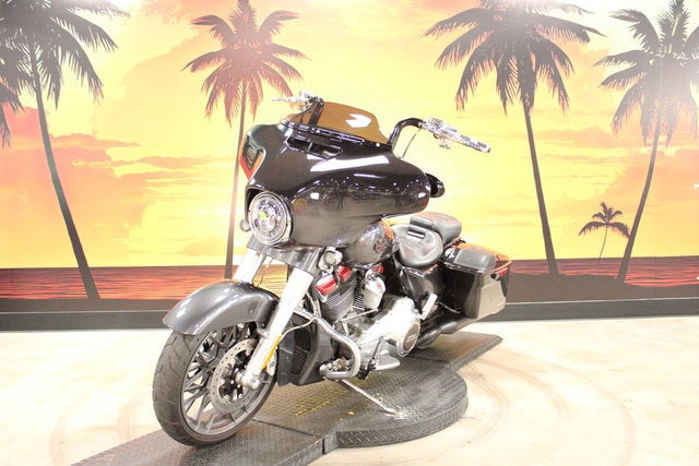 2020 Harley-Davidson FLHXSE - CVO Street Glide Base