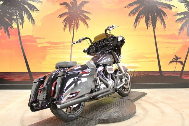 2020 Harley-Davidson FLHXSE - CVO Street Glide Base