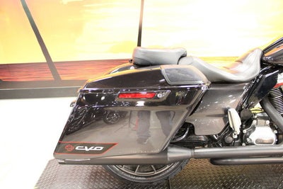 2020 Harley-Davidson FLHXSE - CVO Street Glide Base
