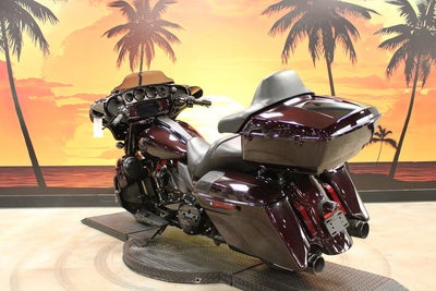 2019 Harley-Davidson FLHXSE - CVO Street Glide Base