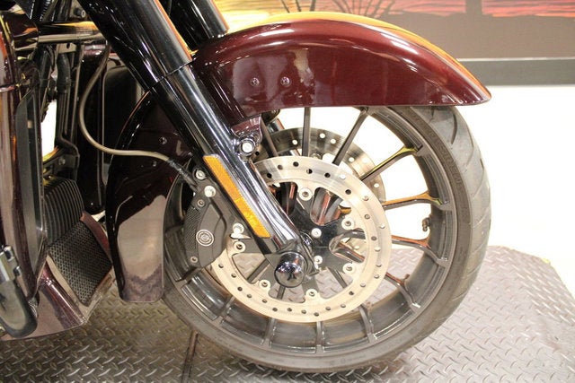 2019 Harley-Davidson FLHXSE - CVO Street Glide Base
