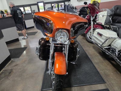 2012 Harley-Davidson FLHXSE3 - CVO Street Glide Base