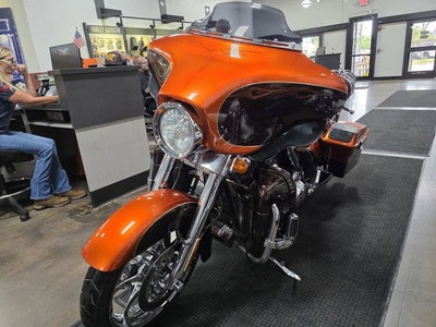 2012 Harley-Davidson FLHXSE3 - CVO Street Glide Base