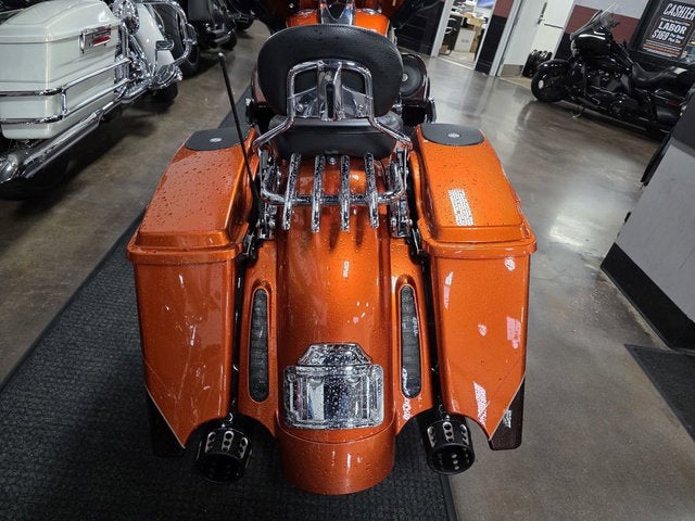 2012 Harley-Davidson FLHXSE3 - CVO Street Glide Base
