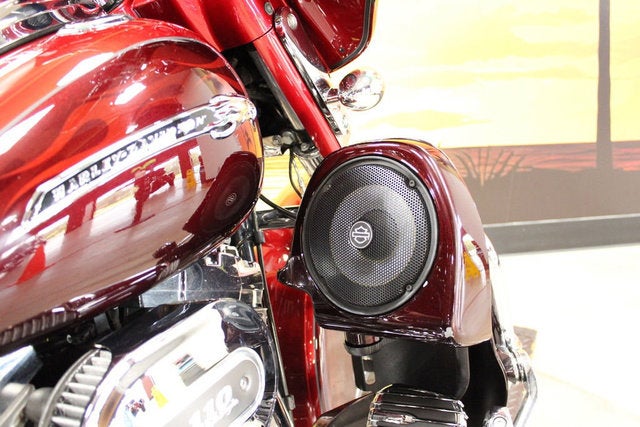2012 Harley-Davidson FLHXSE3 - CVO Street Glide Base
