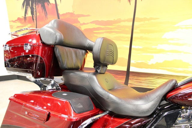 2012 Harley-Davidson FLHXSE3 - CVO Street Glide Base