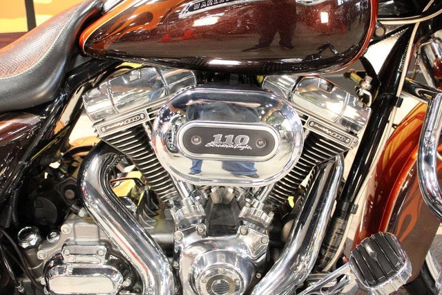 2012 Harley-Davidson FLHXSE3 - CVO Street Glide Base