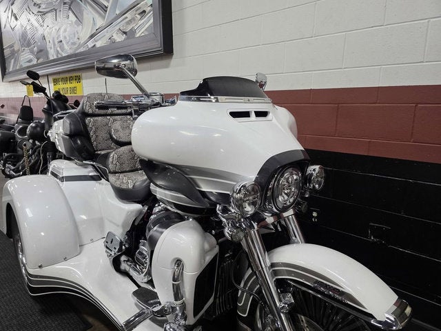 2020 Harley-Davidson FLHTCUTGSE - CVO Tri Glide Base