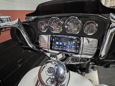 2020 Harley-Davidson FLHTCUTGSE - CVO Tri Glide Base