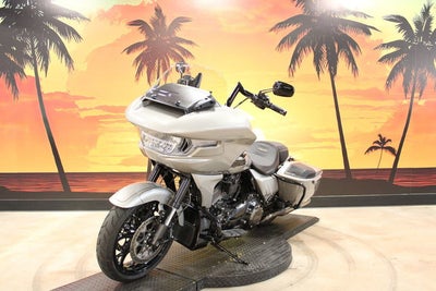 2023 Harley-Davidson Touring FLTRXSE - CVO Road Glide