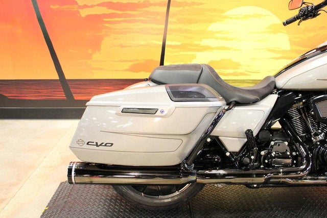 2023 Harley-Davidson Touring FLTRXSE - CVO Road Glide