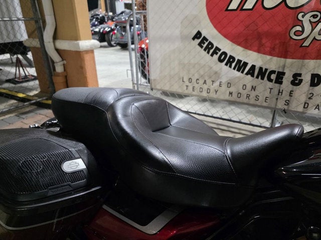 2021 Harley-Davidson FLTRXSE - CVO Road Glide Base