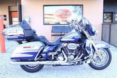 2017 Harley-Davidson FLHTKSE - CVO Limited Base