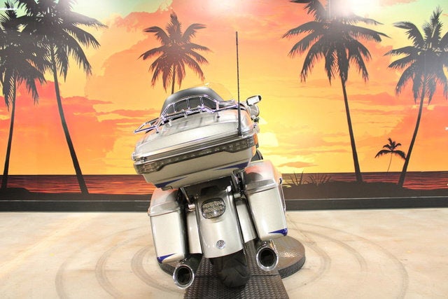 2017 Harley-Davidson FLHTKSE - CVO Limited Base