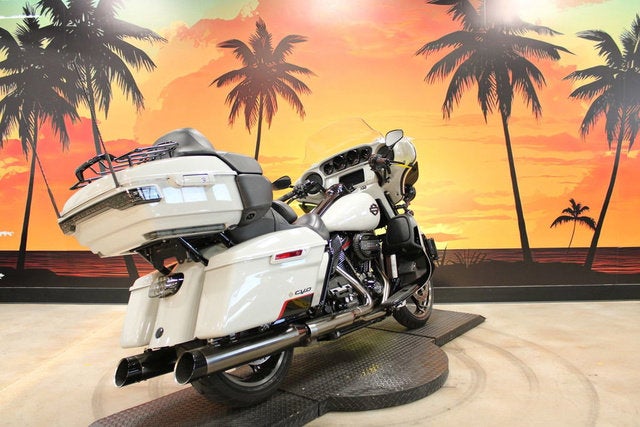 2020 Harley-Davidson FLHTKSE - CVO Limited Base