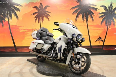 2020 Harley-Davidson FLHTKSE - CVO Limited Base