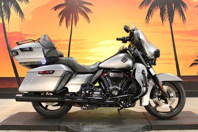 2019 Harley-Davidson FLHTKSE - CVO Limited Base