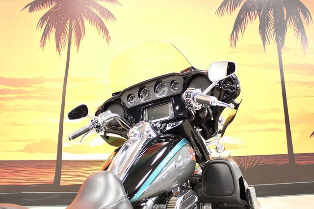 2015 Harley-Davidson FLHTKSE - CVO Limited Base