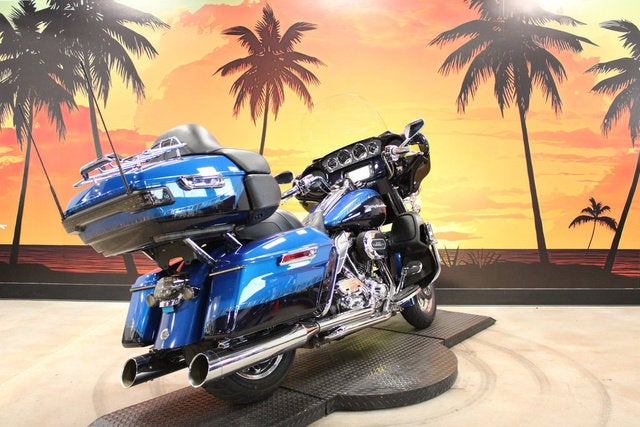 2014 Harley-Davidson FLHTKSE - CVO Limited Base