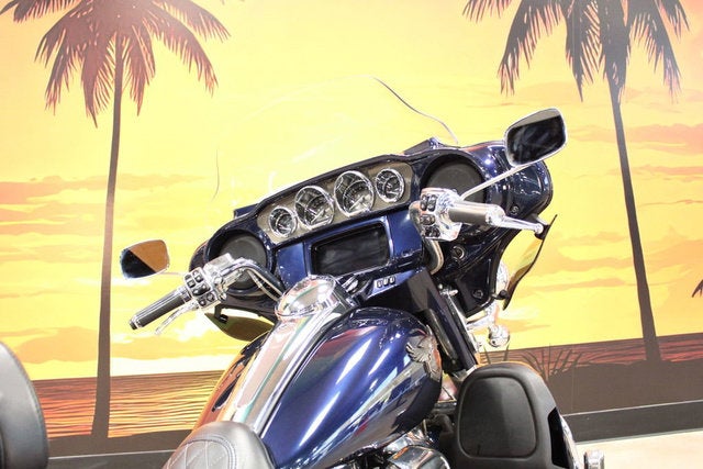 2018 Harley-Davidson FLHTKSE - CVO Limited 115Th Anniversary Base