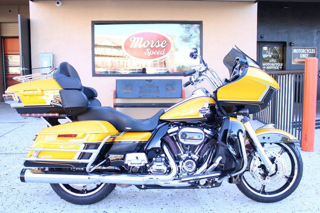 2022 Harley-Davidson FLTRKSE - CVO Road Glide Limited Base