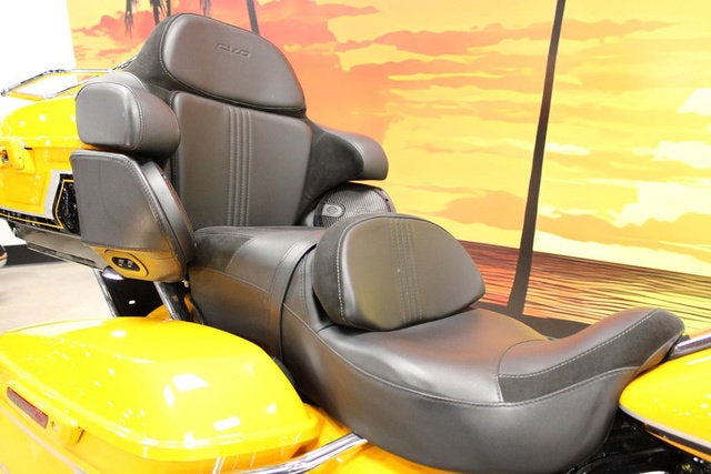 2022 Harley-Davidson FLTRKSE - CVO Road Glide Limited Base