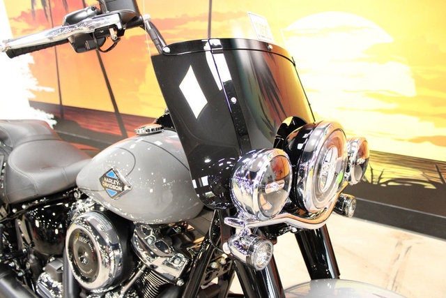 2026 Harley-Davidson Softail FLHC - Heritage Classic