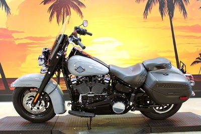 2026 Harley-Davidson Softail FLHC - Heritage Classic