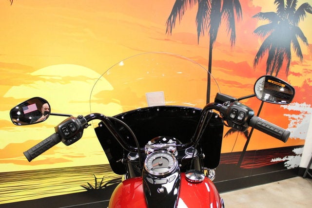 2026 Harley-Davidson Softail FLHC - Heritage Classic