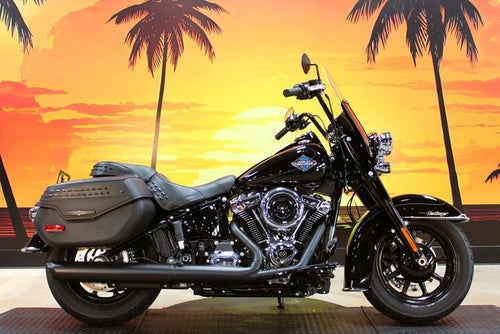2025 Harley-Davidson Softail FLHC - Heritage Classic