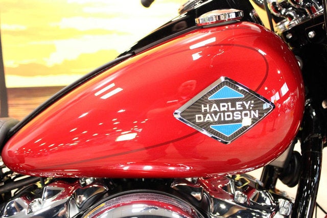 2026 Harley-Davidson Softail FLHC - Heritage Classic