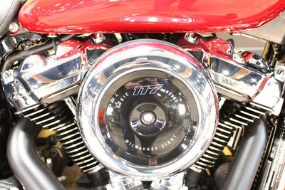 2026 Harley-Davidson Softail FLHC - Heritage Classic