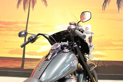 2025 Harley-Davidson Softail FLHC - Heritage Classic