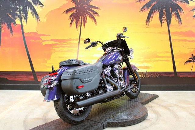 2026 Harley-Davidson Softail FLHC - Heritage Classic