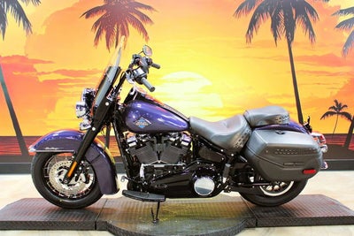 2026 Harley-Davidson Softail FLHC - Heritage Classic