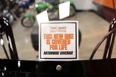 2025 Harley-Davidson Softail FLHC - Heritage Classic