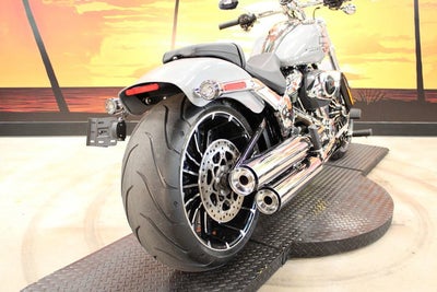 2026 Harley-Davidson Softail FXBR - Breakout