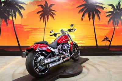 2025 Harley-Davidson Softail FXBR - Breakout