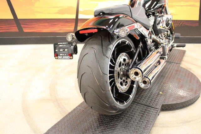 2026 Harley-Davidson Softail FXBR - Breakout