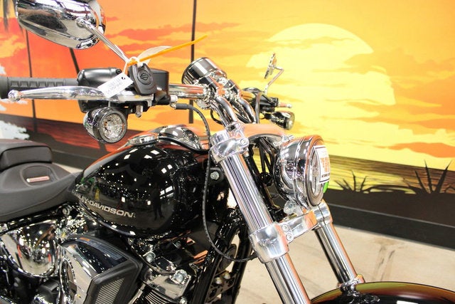 2026 Harley-Davidson Softail FXBR - Breakout