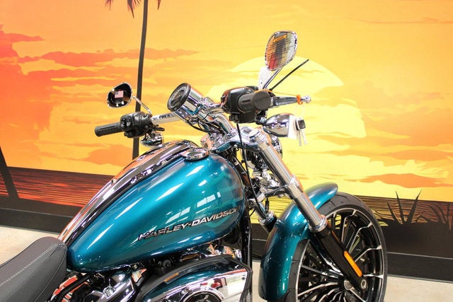 2026 Harley-Davidson Softail FXBR - Breakout