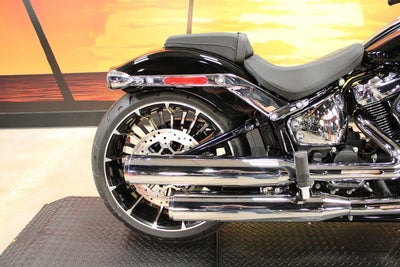 2026 Harley-Davidson Softail FXBR - Breakout