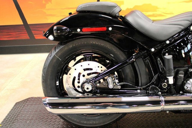 2026 Harley-Davidson Softail FXBB - Street Bob