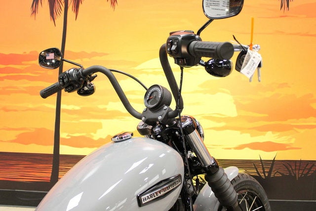 2026 Harley-Davidson Softail FXBB - Street Bob