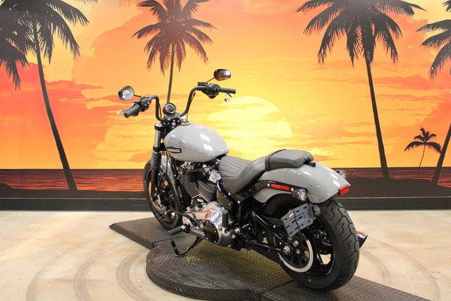 2026 Harley-Davidson Softail FXBB - Street Bob