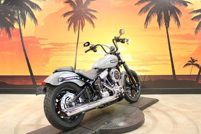 2026 Harley-Davidson Softail FXBB - Street Bob