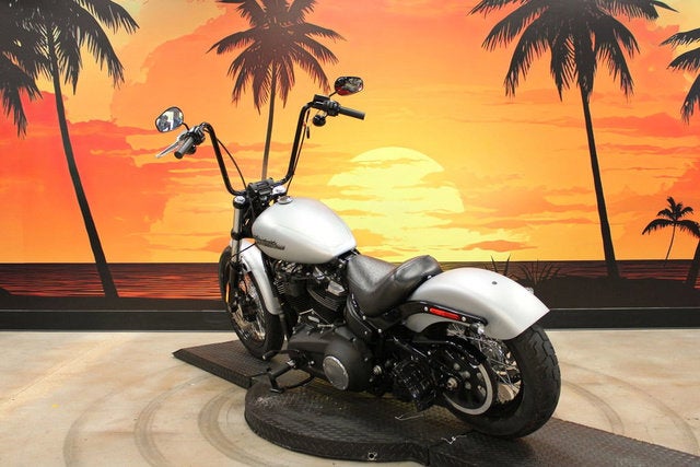 2020 Harley-Davidson Softail FXBB - Street Bob